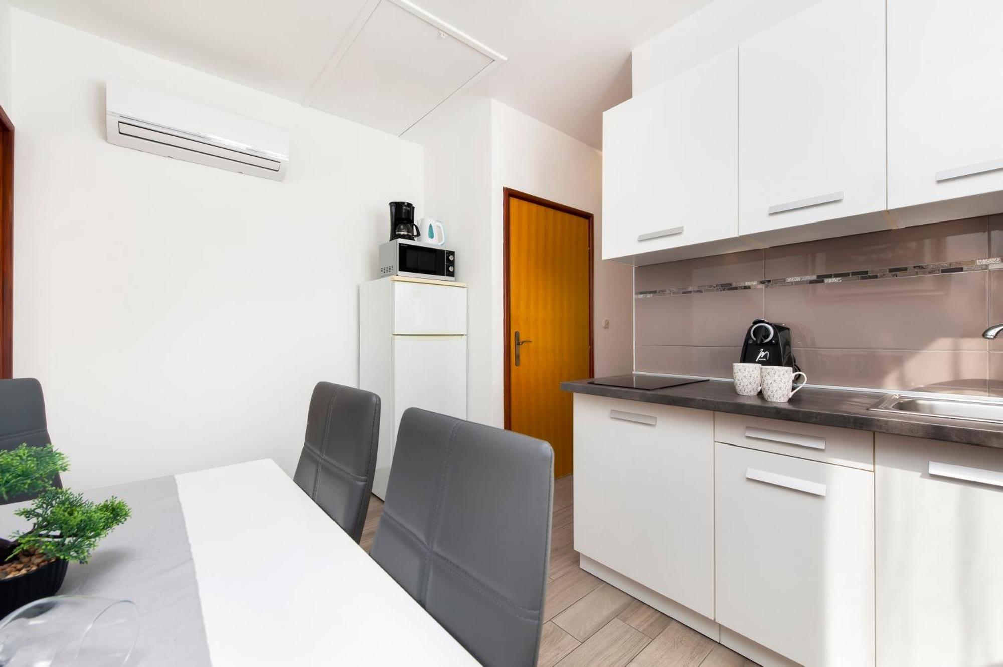 Apartmani Sara-Andrea Rovinj Ngoại thất bức ảnh