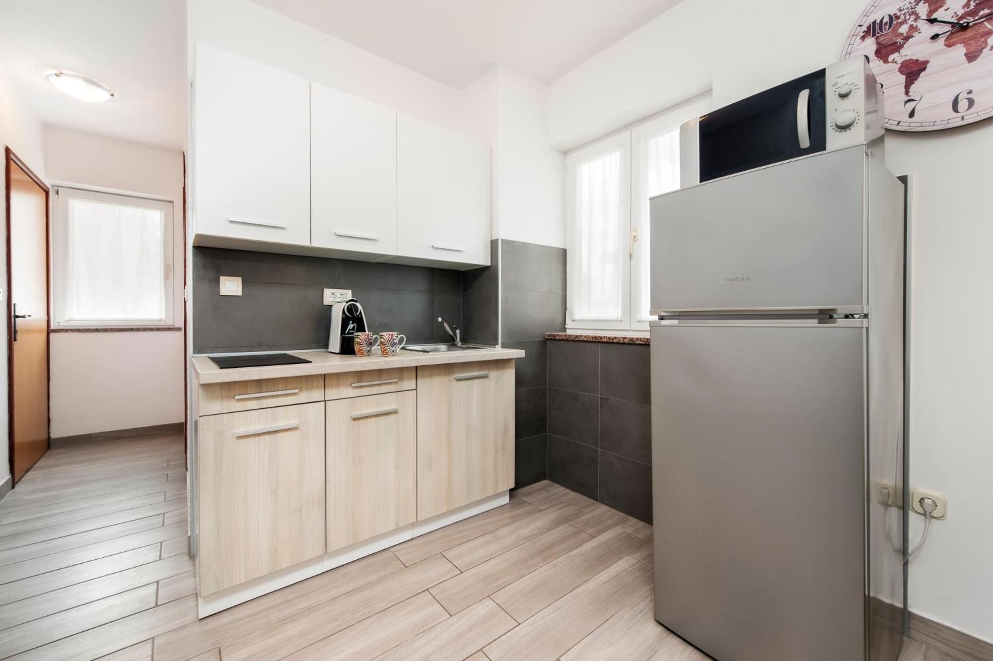 Apartmani Sara-Andrea Rovinj Ngoại thất bức ảnh